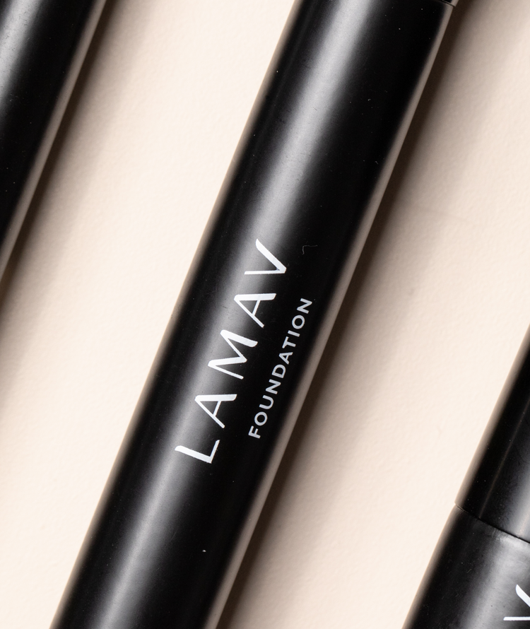 La Mav Vegan Foundation Brush