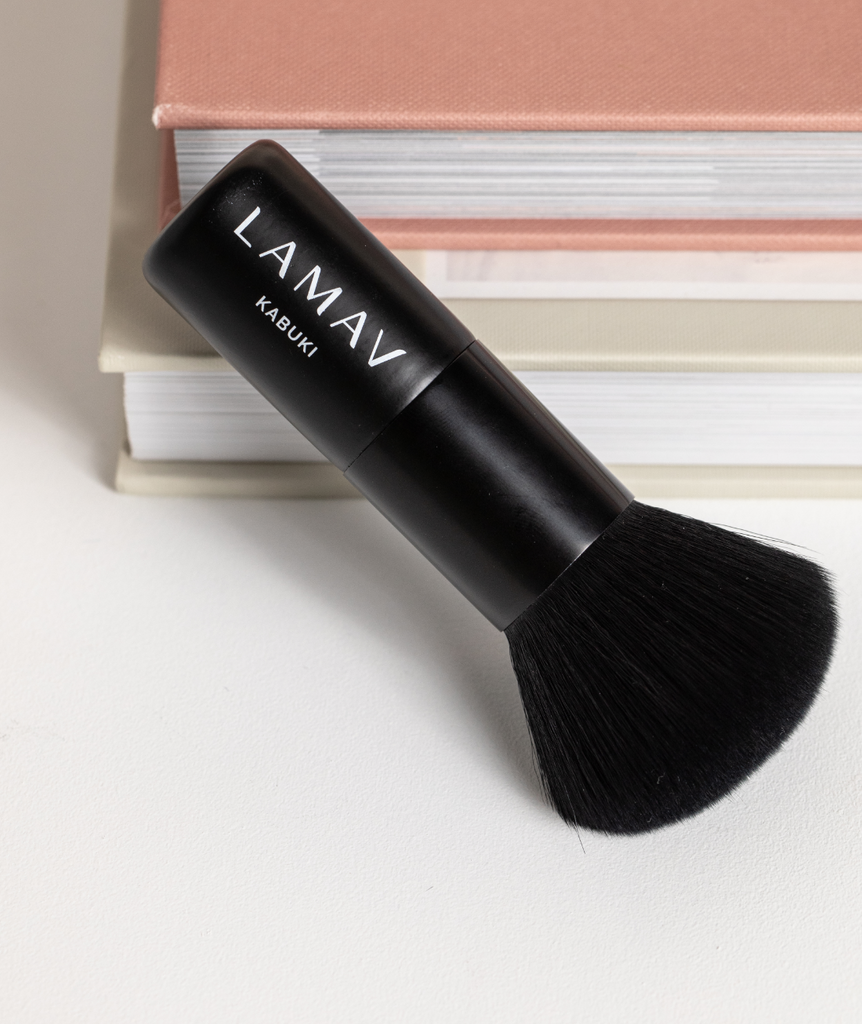 La Mav Vegan Kabuki Brush